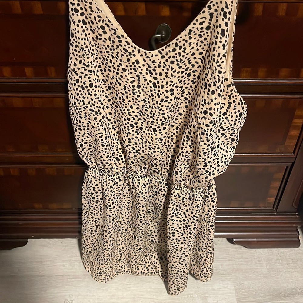 Black Speckle Romper// She+Sky// SIZE LARGE// Never worn